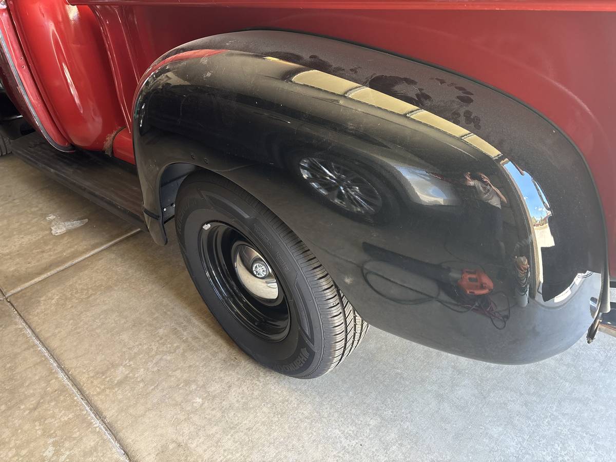 Chevrolet-pickup-1951-red-6