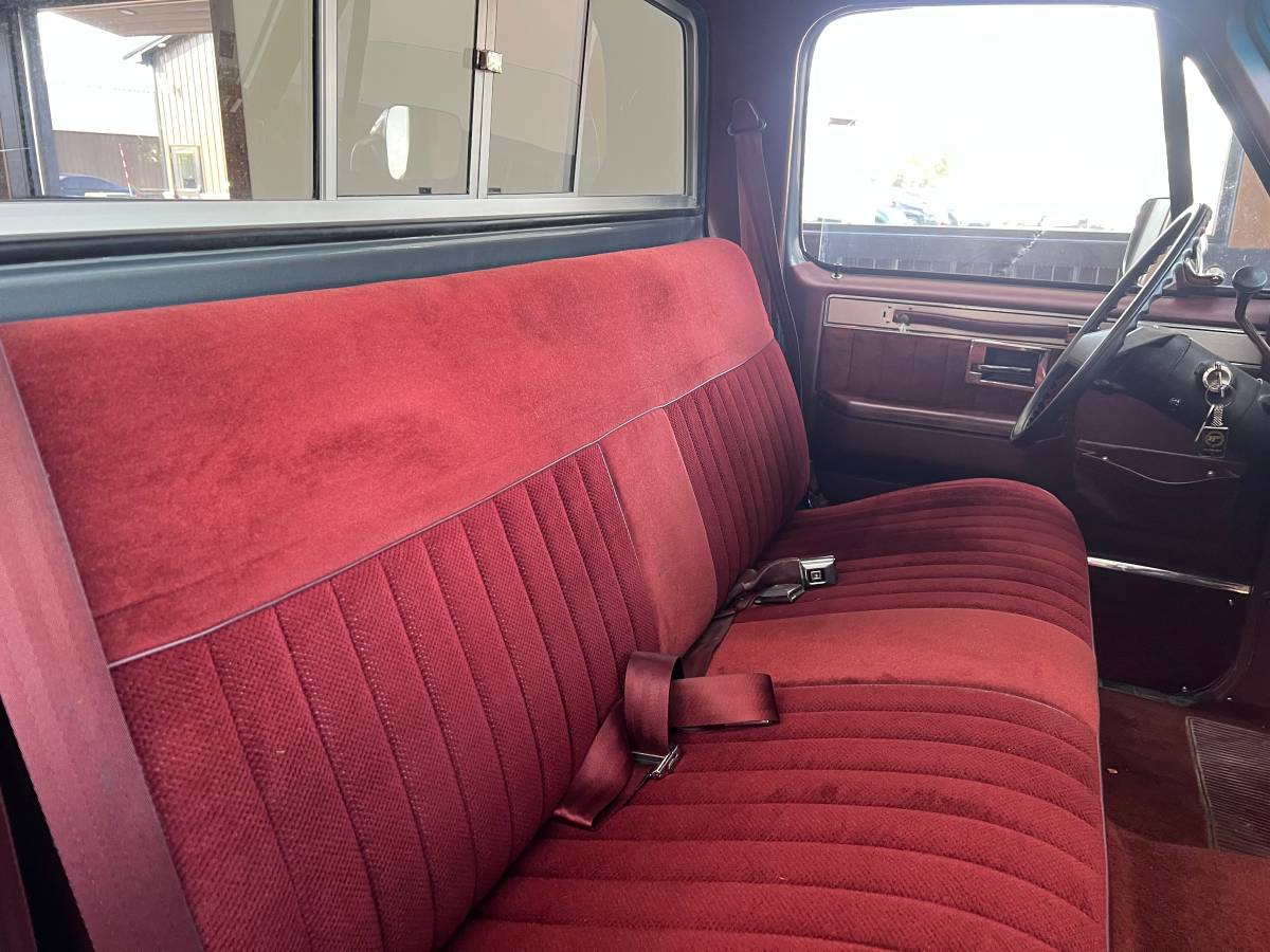 Chevrolet-r-conventional-12-ton-nominal-1987-red-14