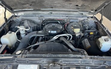 Chevrolet-r-conventional-12-ton-nominal-1987-red-2