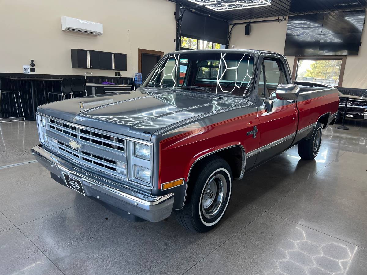 Chevrolet-r-conventional-12-ton-nominal-1987-red-4