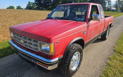 Chevrolet s-10 pickup 1/2 ton 1983