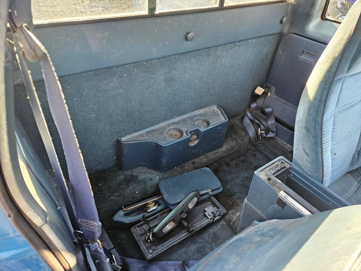Chevrolet-s-10-pickup-1993-black-15