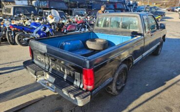 Chevrolet-s-10-pickup-1993-black-3