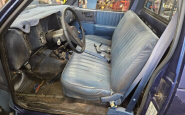 Chevrolet-s-10-pickup-small-conventional-cab-1987-blue-5