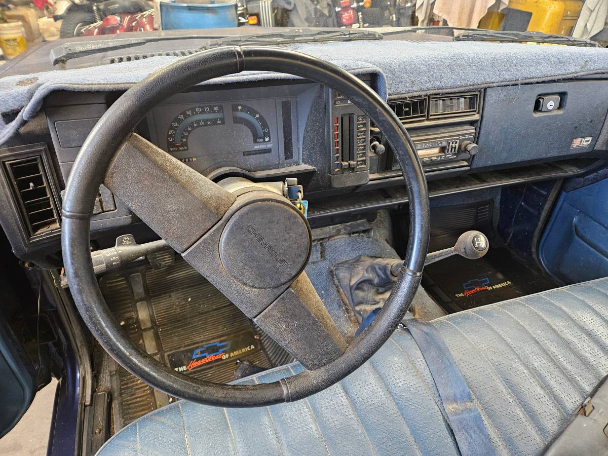 Chevrolet-s-10-pickup-small-conventional-cab-1987-blue-6