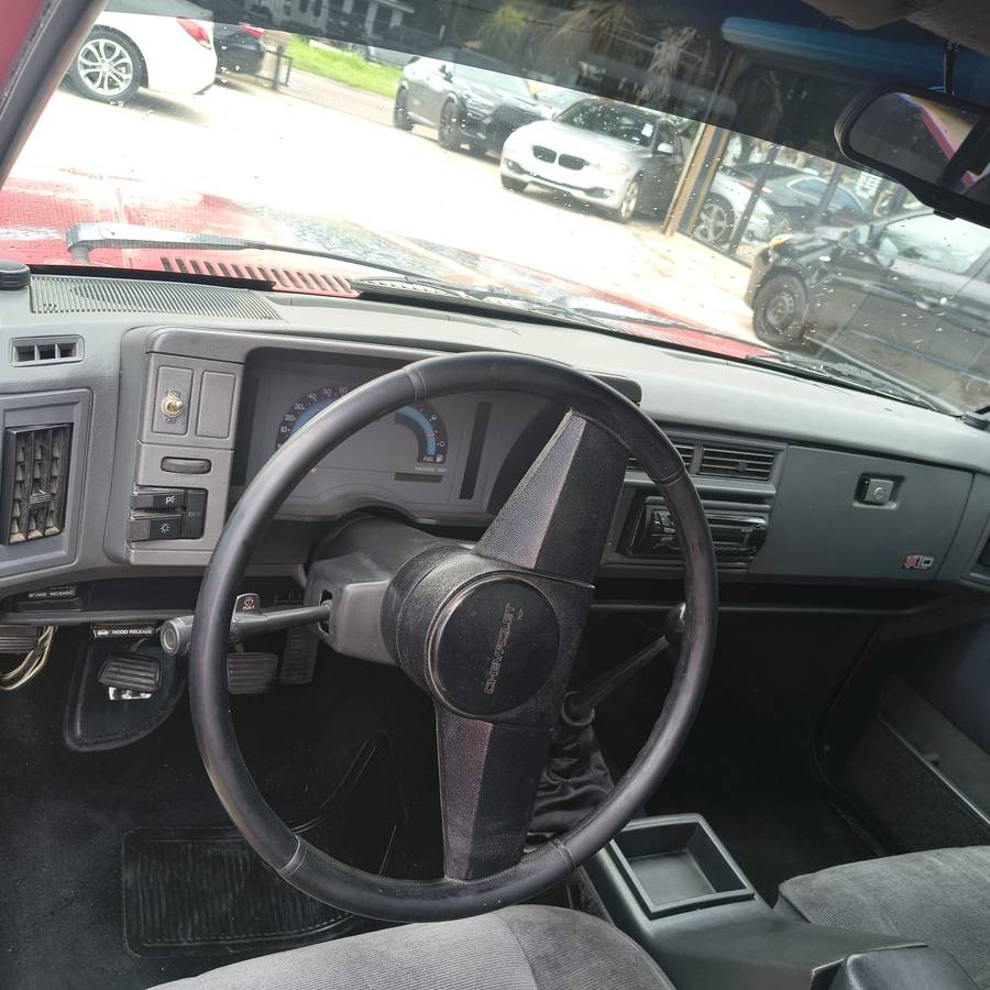 Chevrolet-s10-1988-red-1