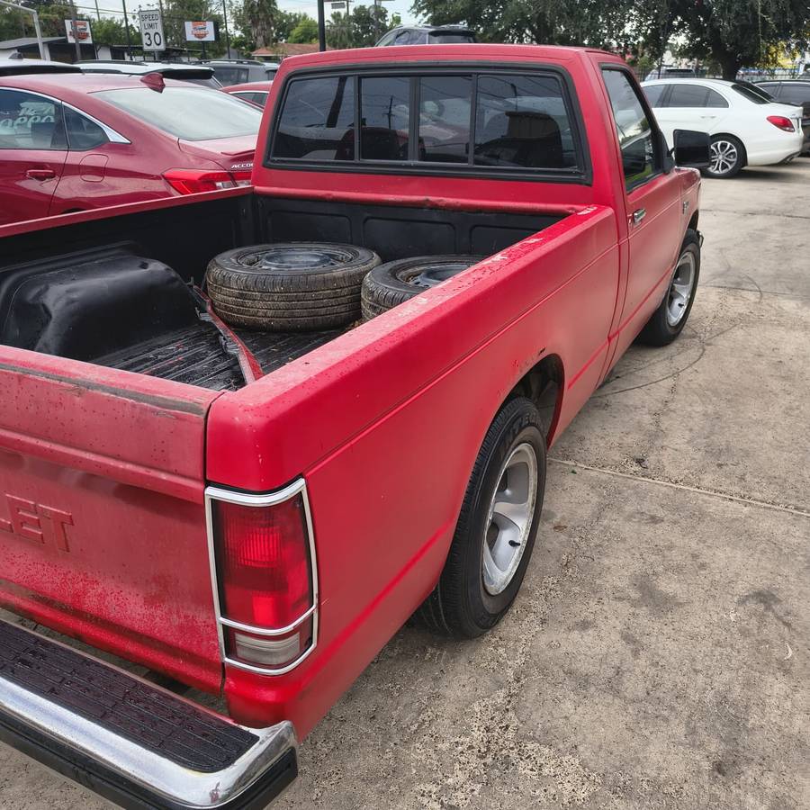 Chevrolet-s10-1988-red-3