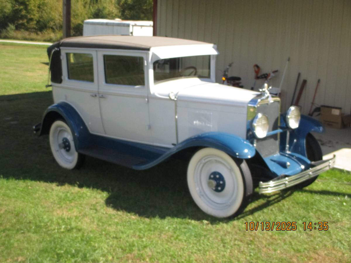 Chevrolet-sedan-1929-blue-1