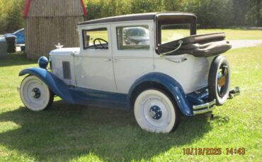 Chevrolet-sedan-1929-blue-12