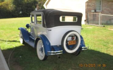 Chevrolet-sedan-1929-blue-4