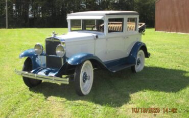 Chevrolet-sedan-1929-blue-9