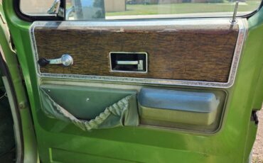 Chevrolet-silverado-1500-1975-green-5