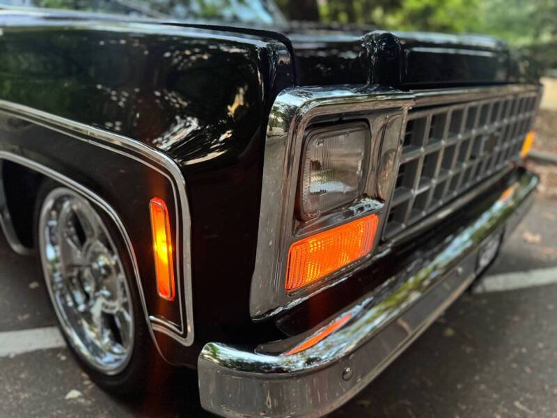 Chevrolet-silverado-1500-1980-black-54