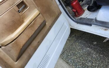 Chevrolet-silverado-1500-1981-white-8