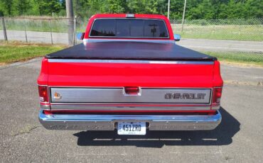 Chevrolet-silverado-1500-1985-red-1