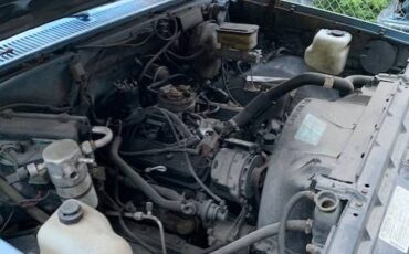 Chevrolet-silverado-1500-1987-blue-18