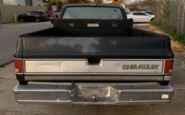 Chevrolet-silverado-1500-1987-blue-4