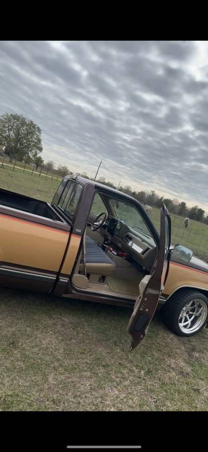 Chevrolet-silverado-1500-1988-brown-1