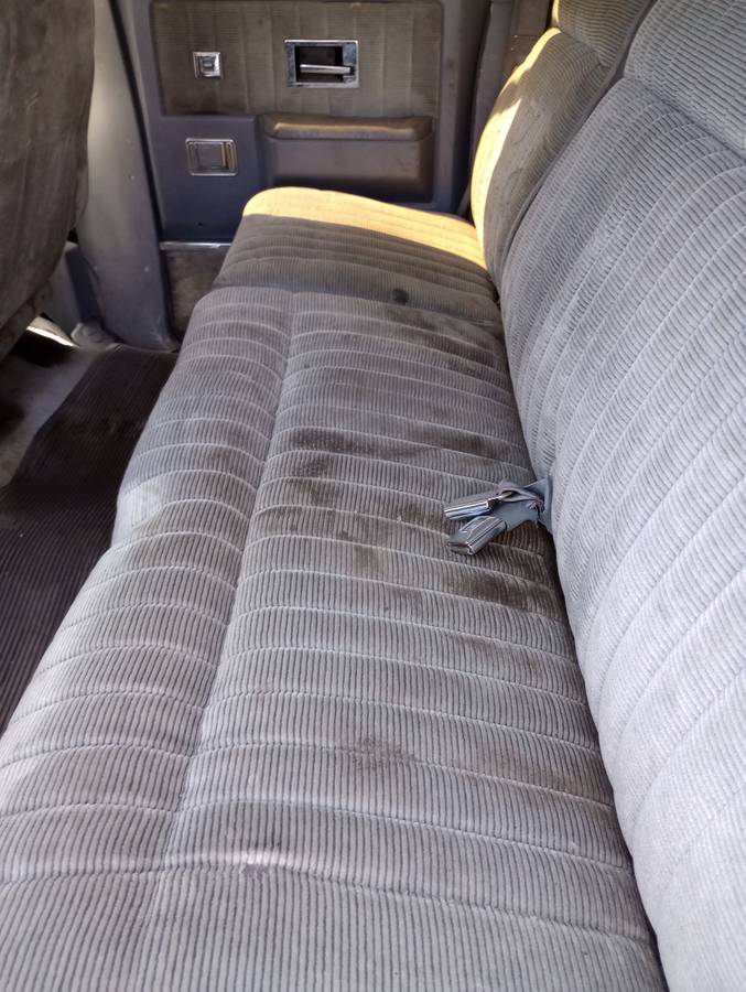 Chevrolet-silverado-1500-1989-grey-6