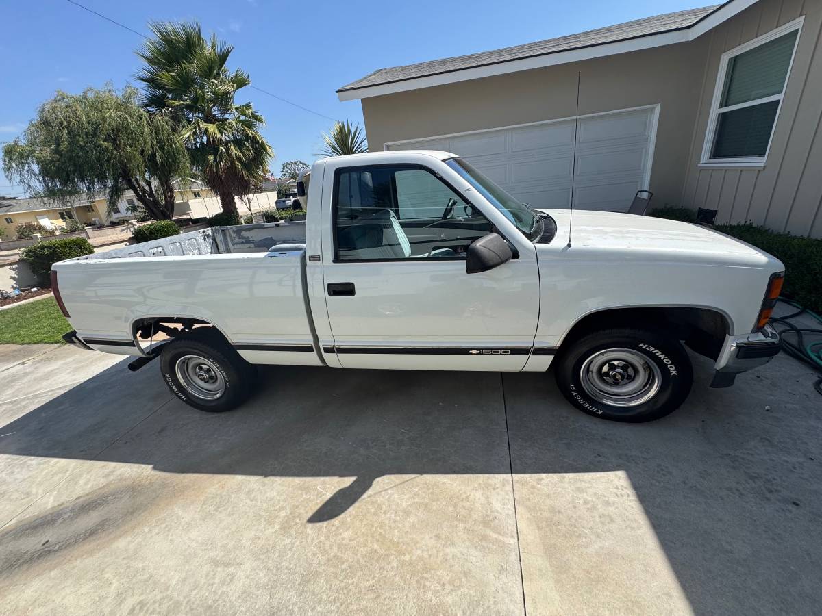Chevrolet-silverado-1500-1990-2