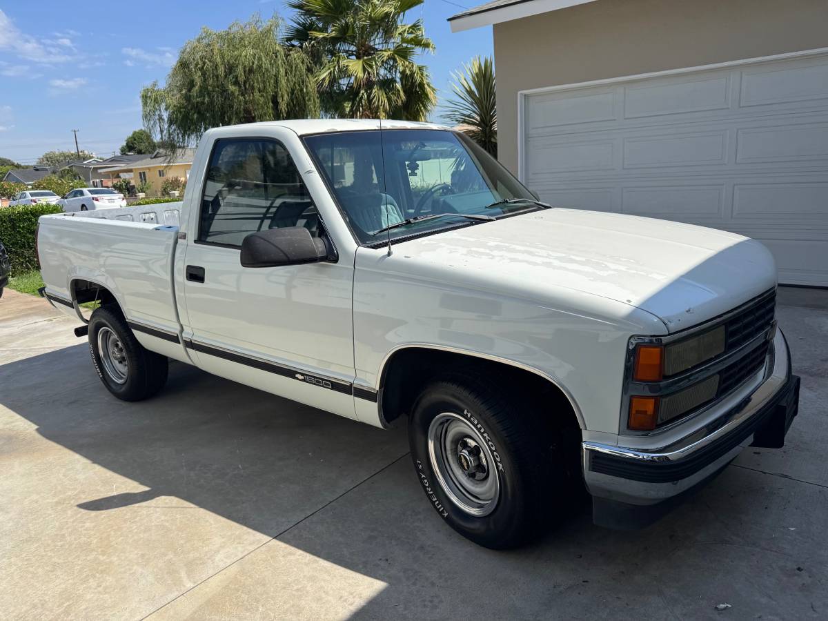 Chevrolet-silverado-1500-1990