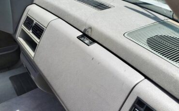 Chevrolet-silverado-1500-1994-silver-8