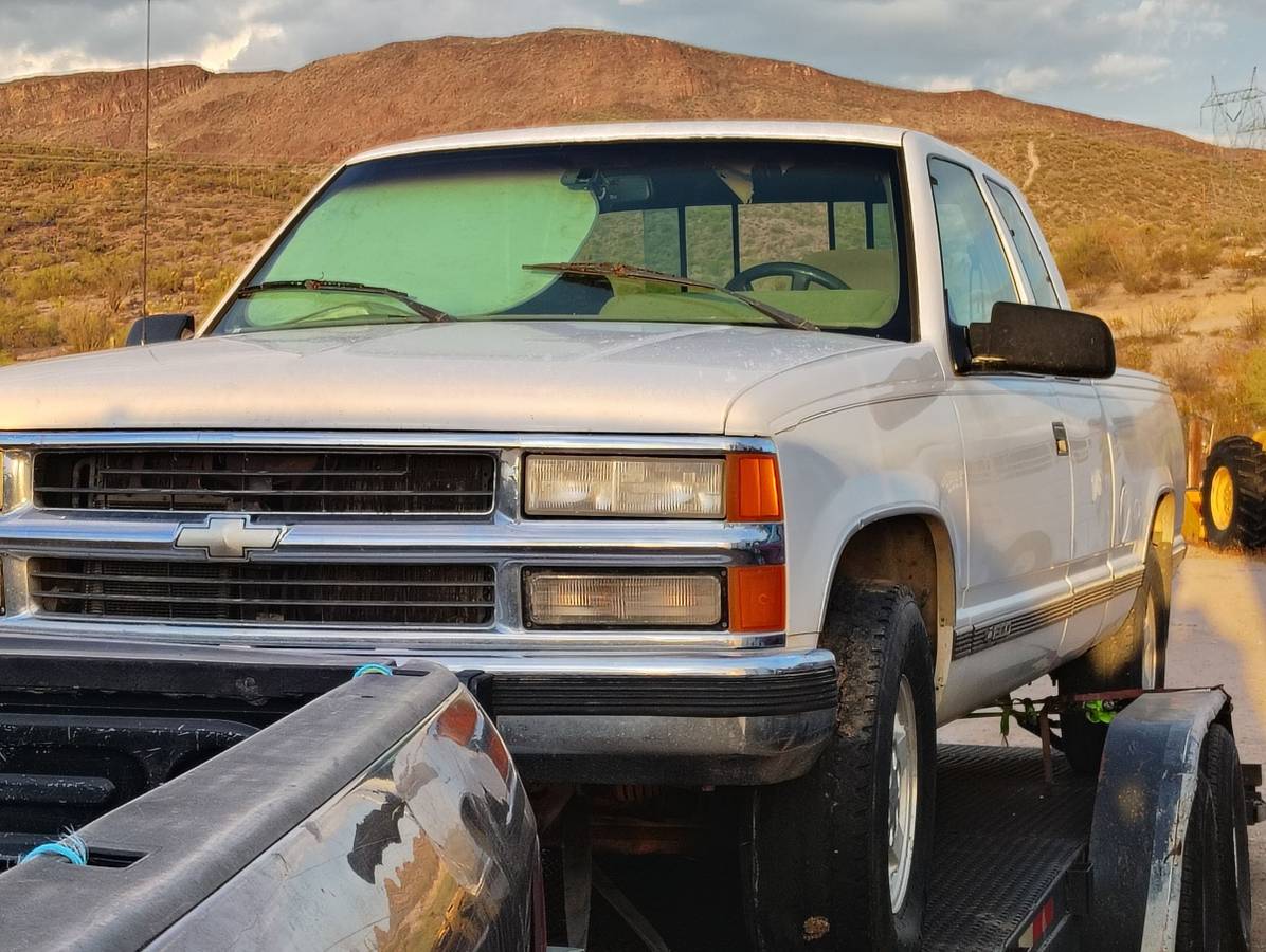 Chevrolet-silverado-1500-1994-white-1