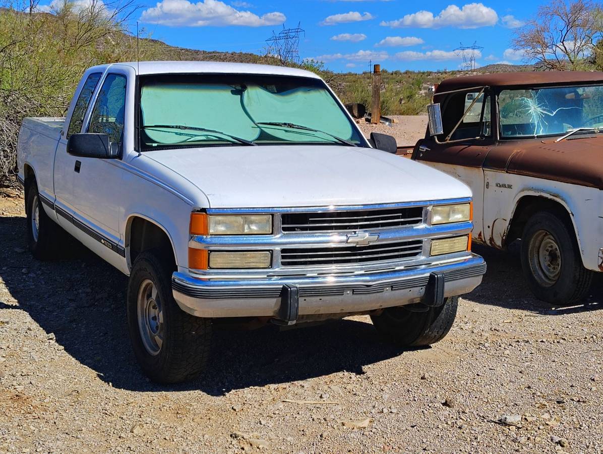 Chevrolet-silverado-1500-1994-white-7