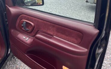 Chevrolet-silverado-1500-1996-black-10