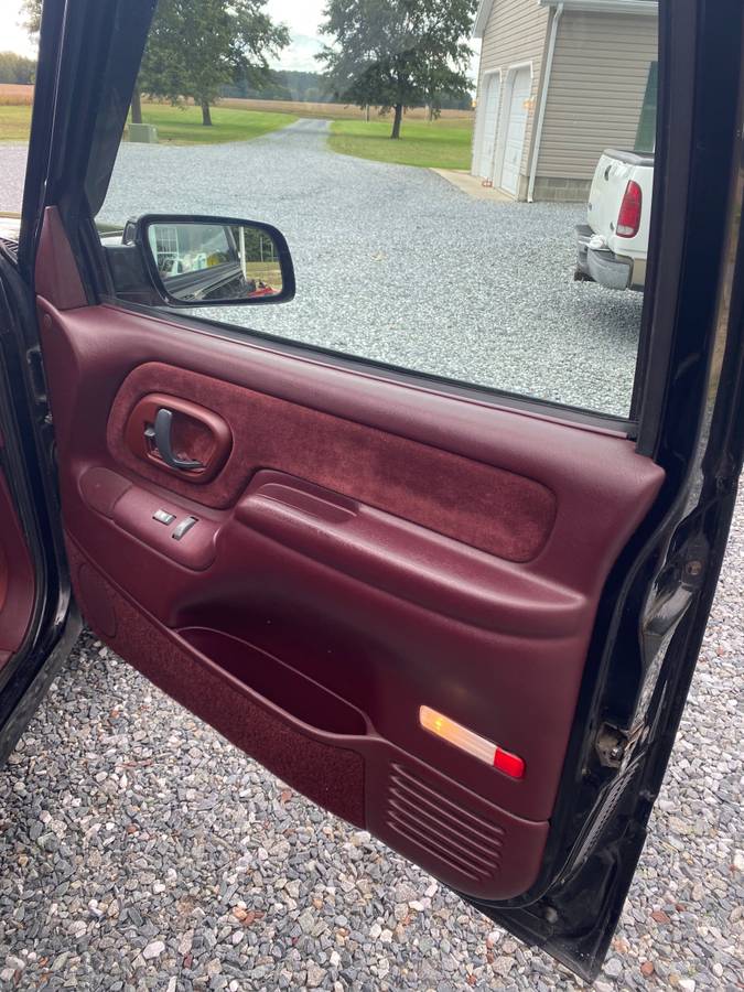 Chevrolet-silverado-1500-1996-black-10