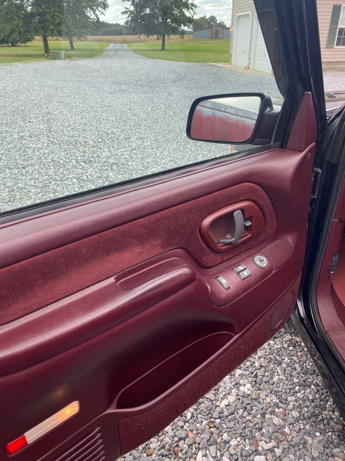 Chevrolet-silverado-1500-1996-black-5