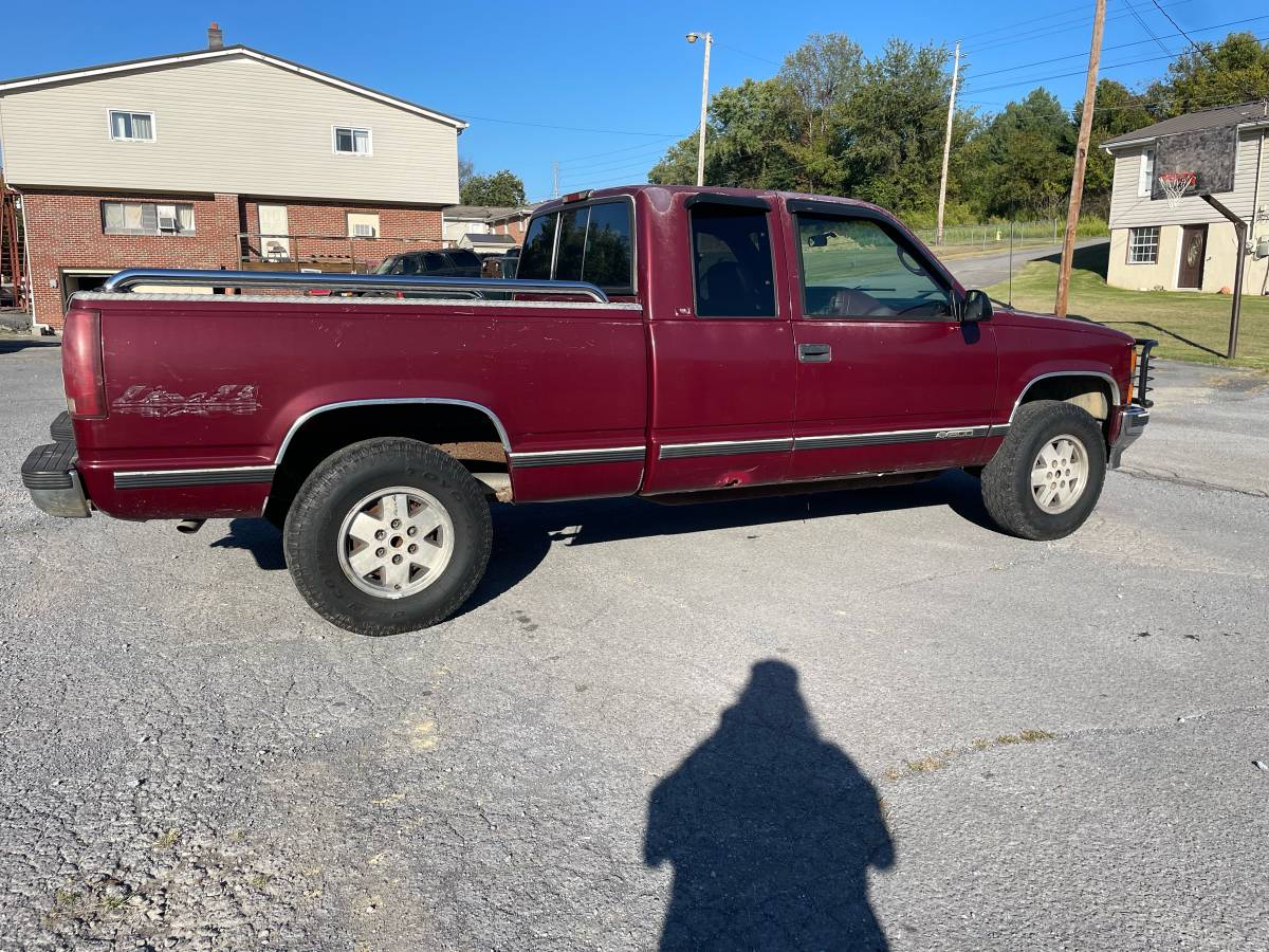 Chevrolet-silverado-1500-1996-red