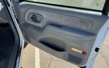 Chevrolet-silverado-1500-1996-white-13