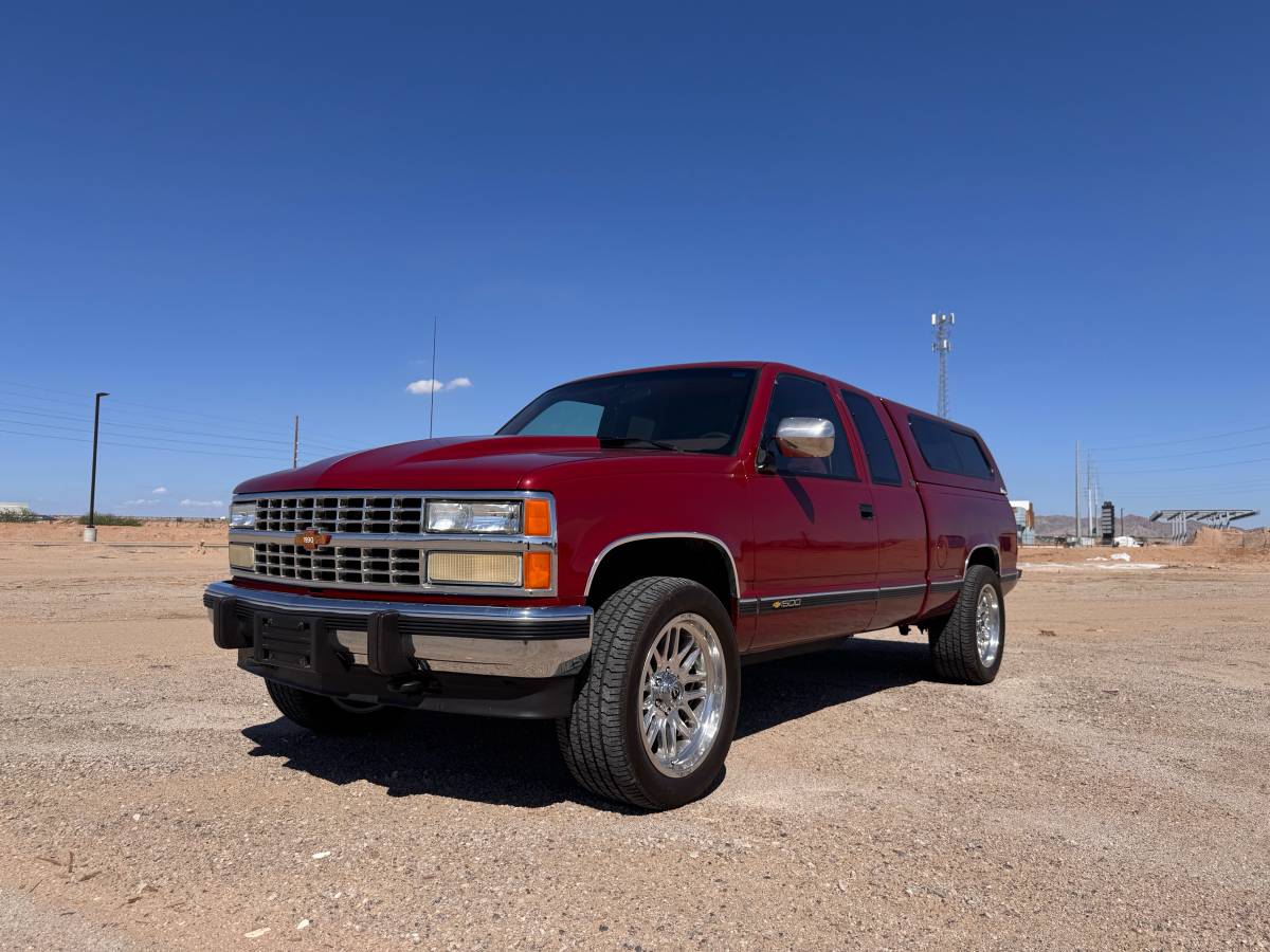Chevrolet-silverado-1500-extended-cab-1990-red-1