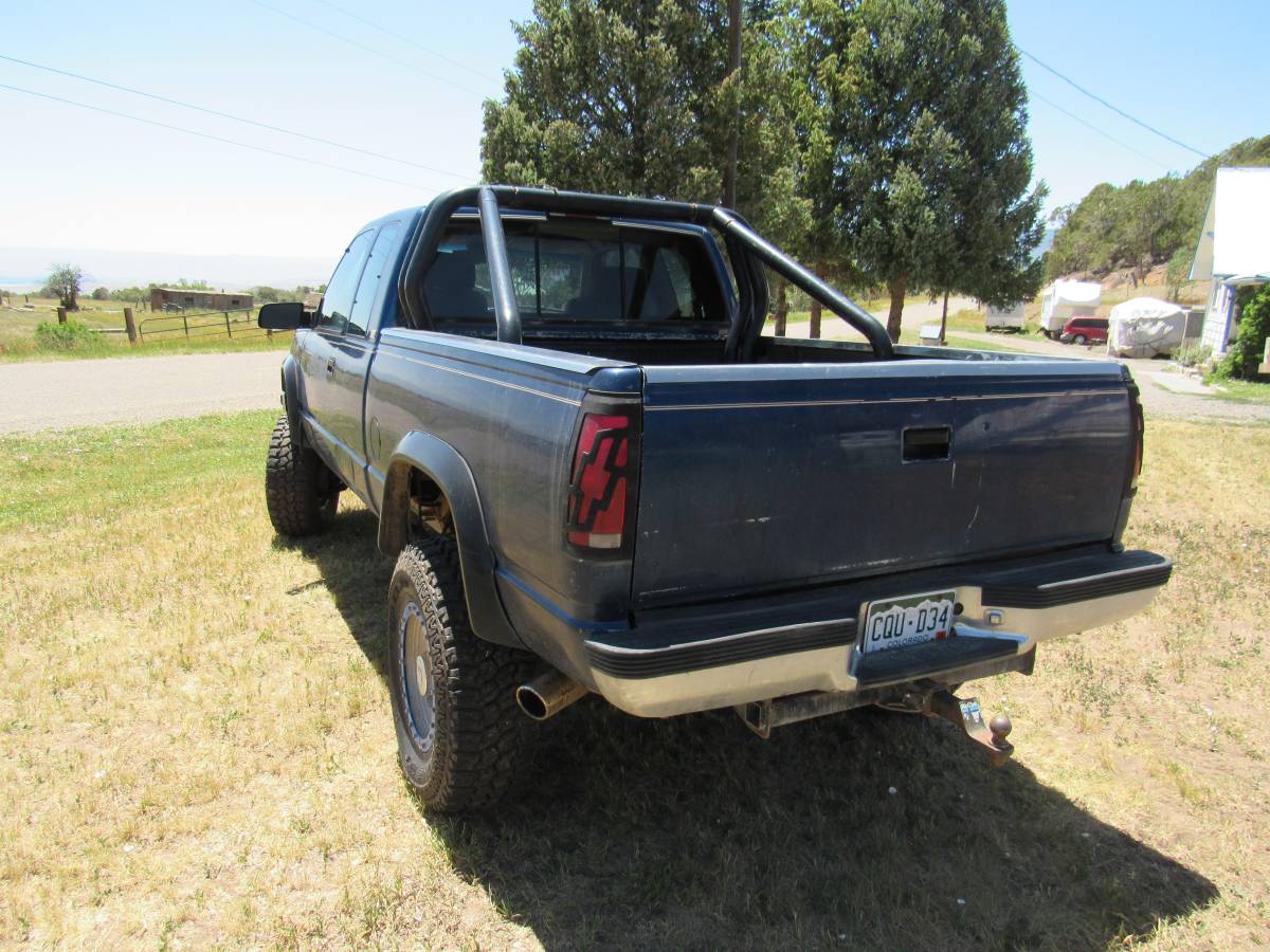 Chevrolet-silverado-1500-gmc-1994-blue-5