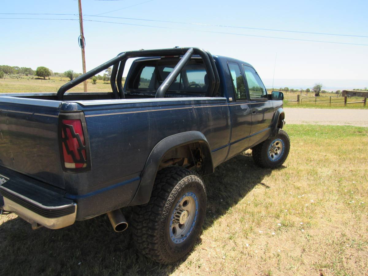Chevrolet-silverado-1500-gmc-1994-blue-6