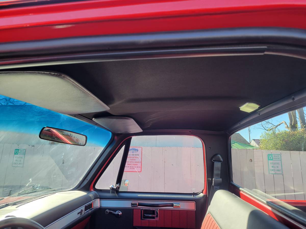 Chevrolet-silverado-1982-red-1