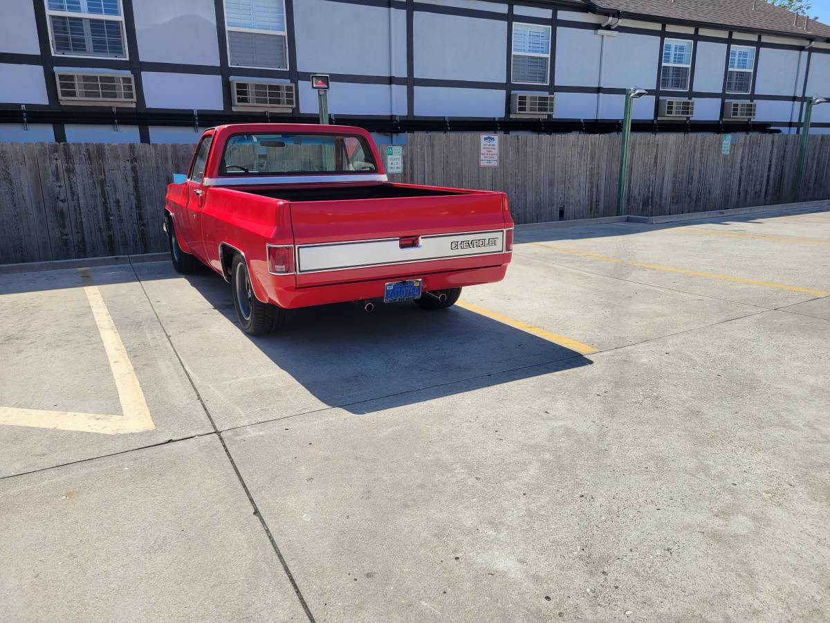 Chevrolet-silverado-1982-red-3