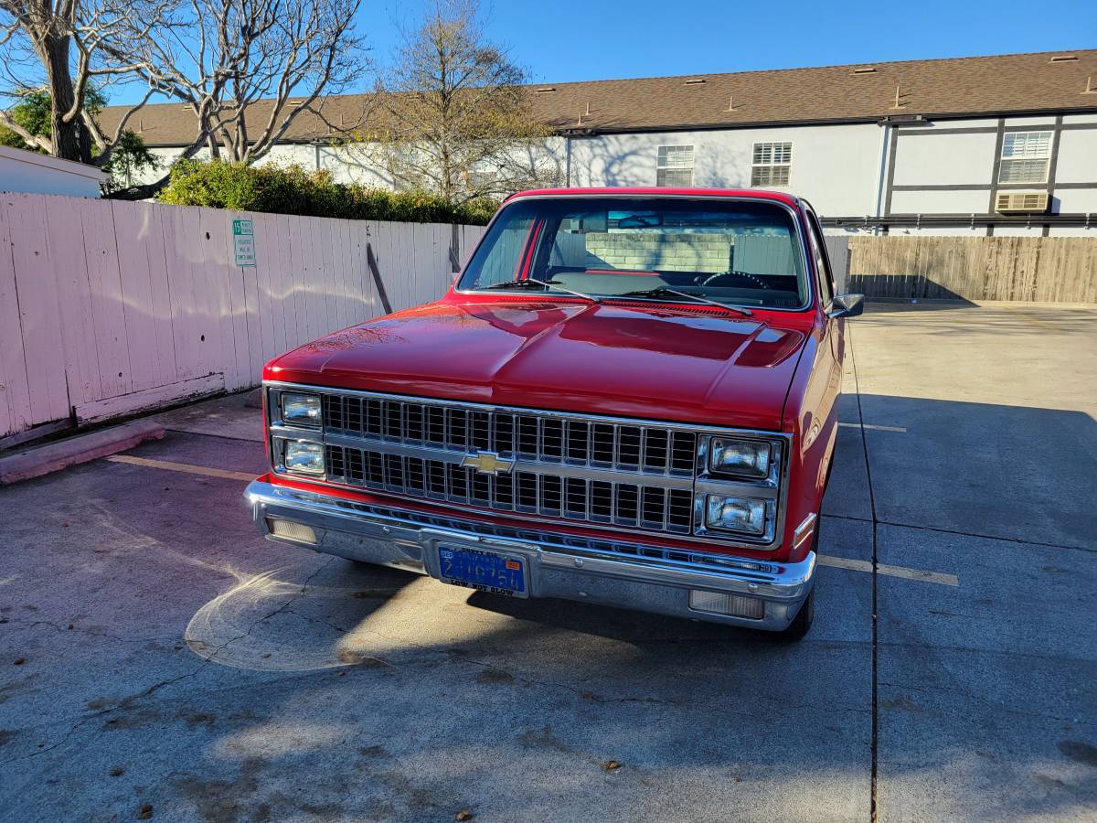 Chevrolet-silverado-1982-red-5