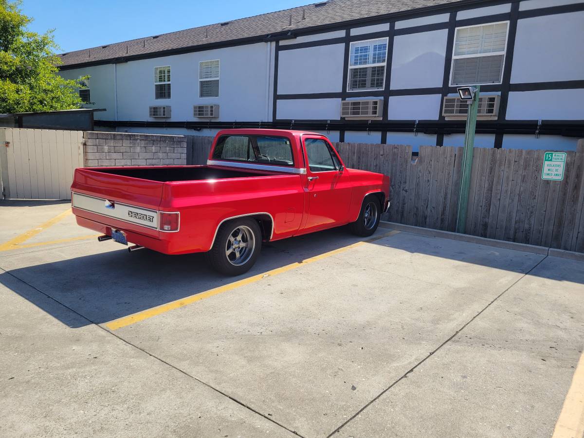 Chevrolet-silverado-1982-red-6