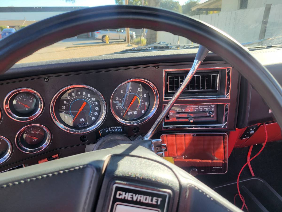 Chevrolet-silverado-1982-red-7