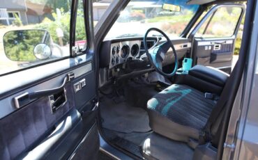 Chevrolet-silverado-1986-grey-5
