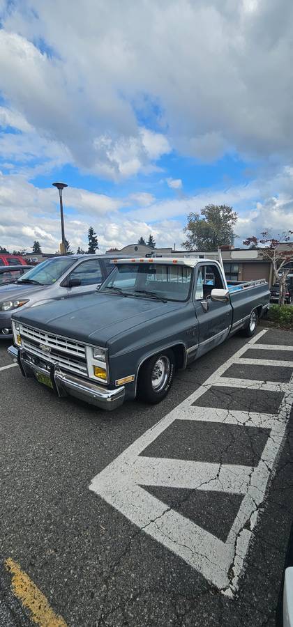 Chevrolet-silverado-1986-grey-6