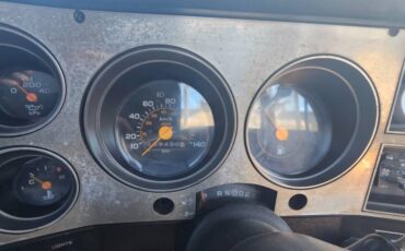 Chevrolet-silverado-1986-grey-7