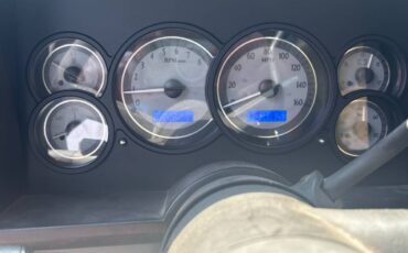 Chevrolet-silverado-1988-grey-6