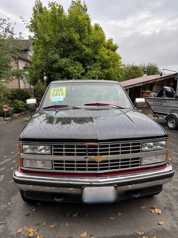 Chevrolet-silverado-1992-black-1