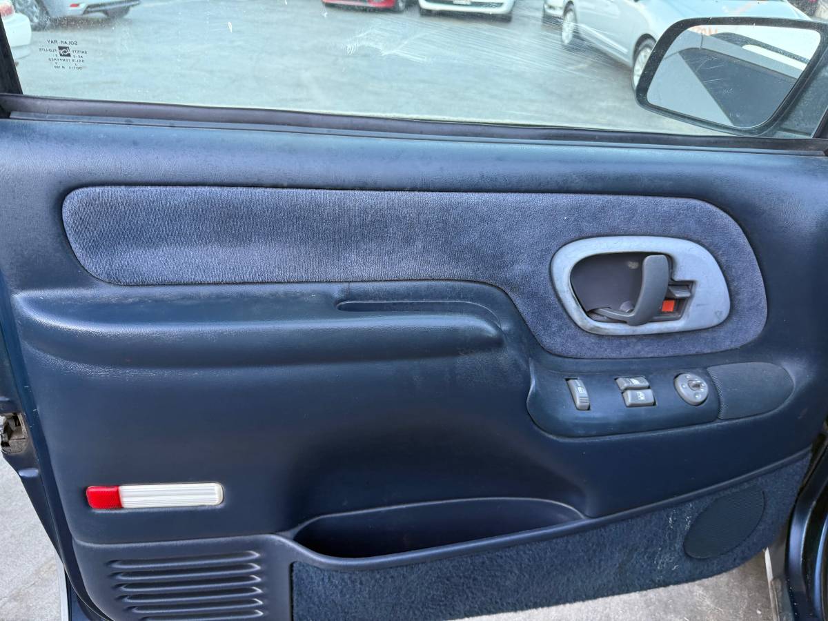 Chevrolet-silverado-1995-blue-10
