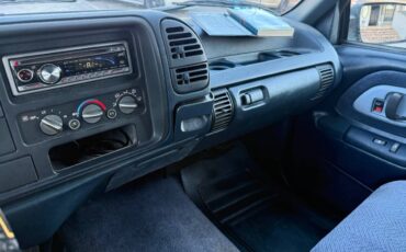 Chevrolet-silverado-1995-blue-18