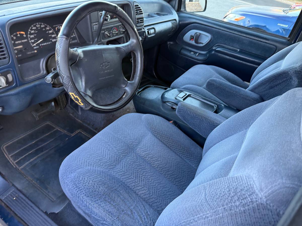 Chevrolet-silverado-1995-blue-9