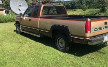 Chevrolet-silverado-2500-1989-brown-1